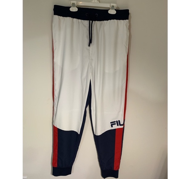 Brandnew UrbanOutfitter FILA athletic/casual pants - Picture 1 of 4